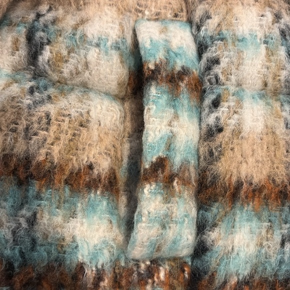 ANTHROPOLOGIE SIZE SMALL BRUSHED PLAID PUFFER JACKET - Picture 6 of 6